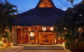 Thompson Zihuatanejo 5*