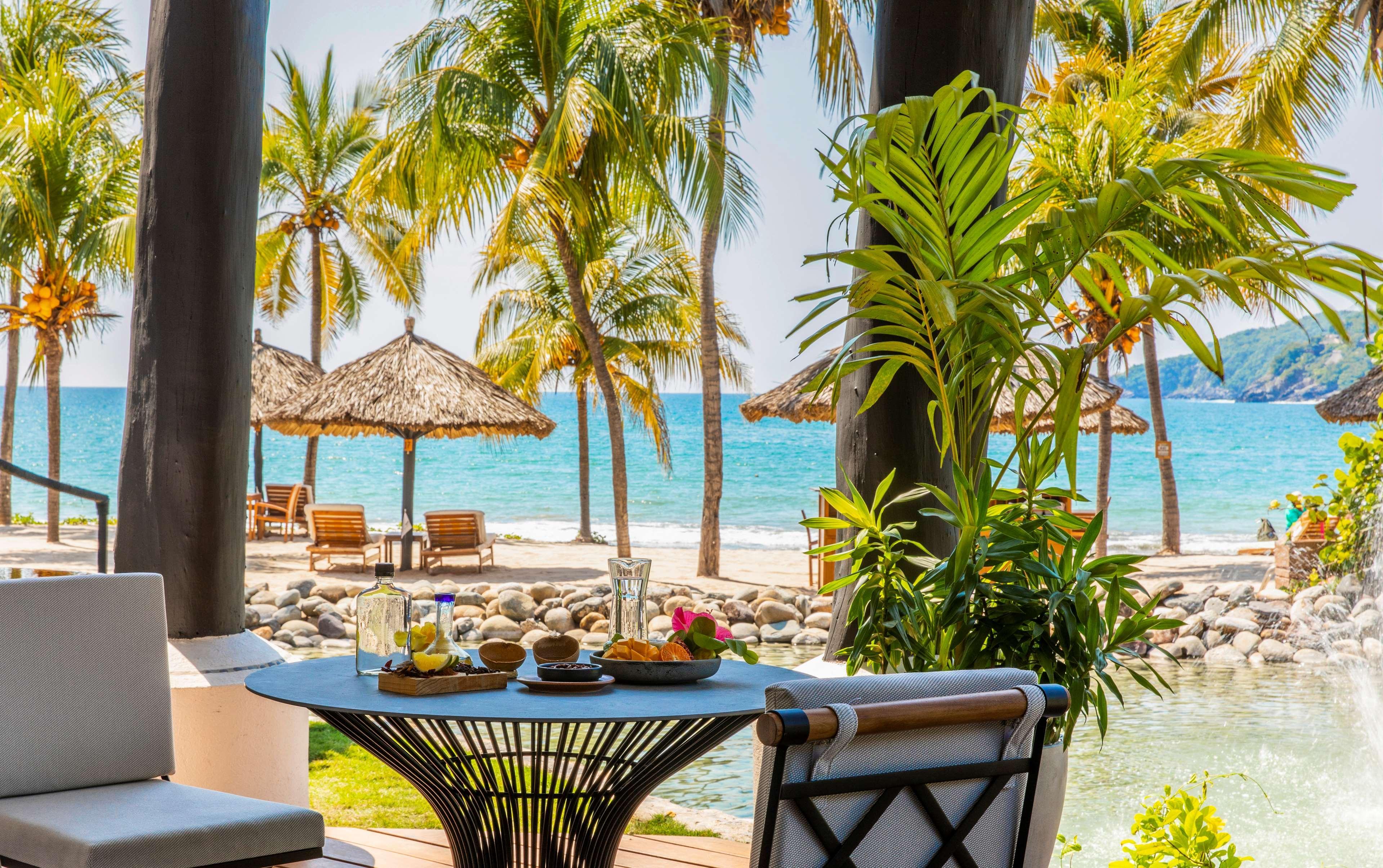 Thompson Zihuatanejo, A Beach Resort, By Hyatt Exterior photo